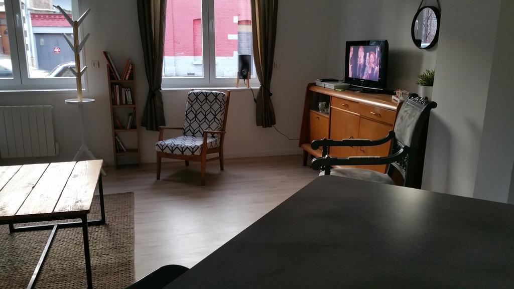 Apartamento Les Rosati Arras Exterior foto